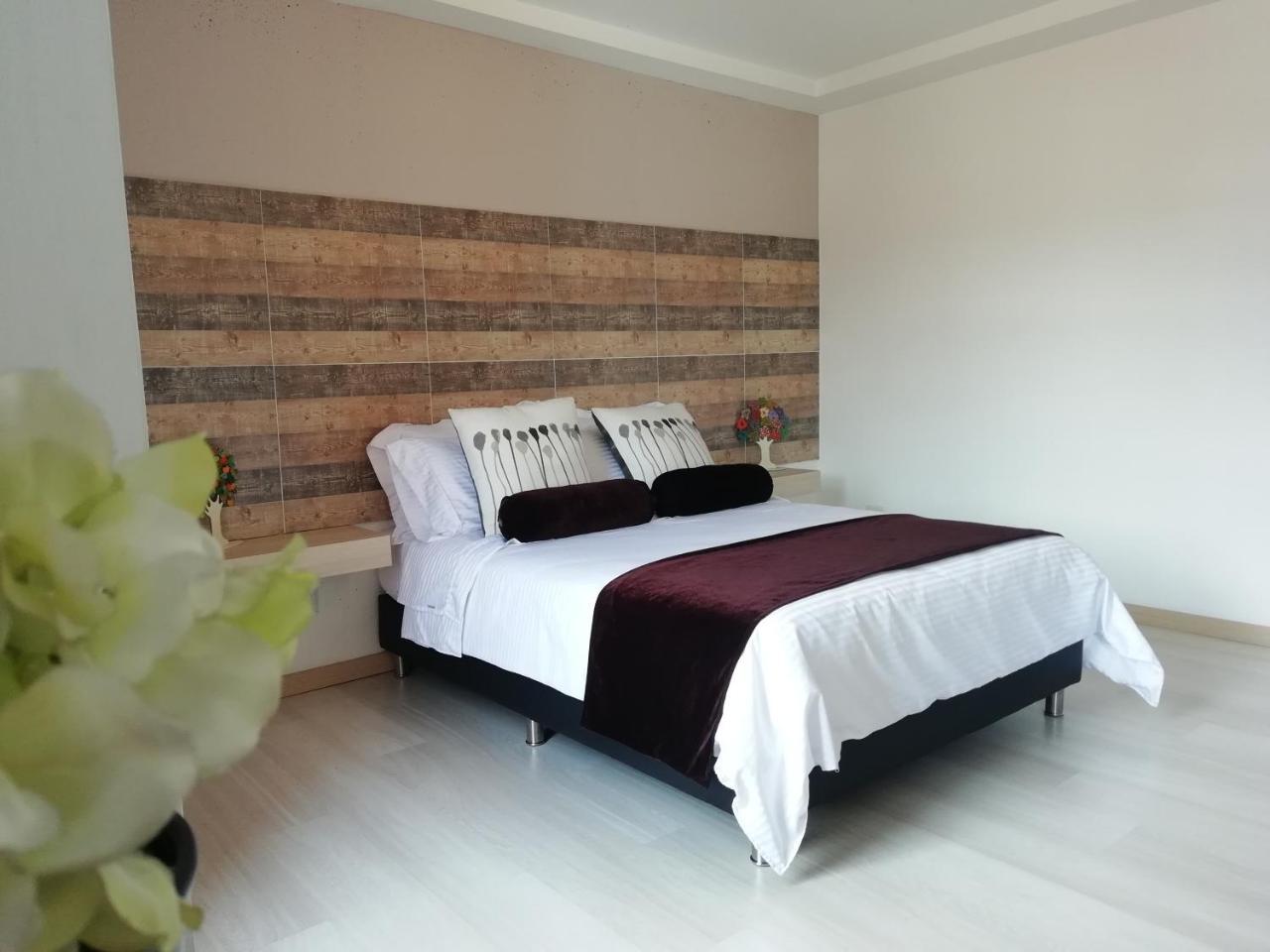 Apartasuite Laureles Cmc Medellín
