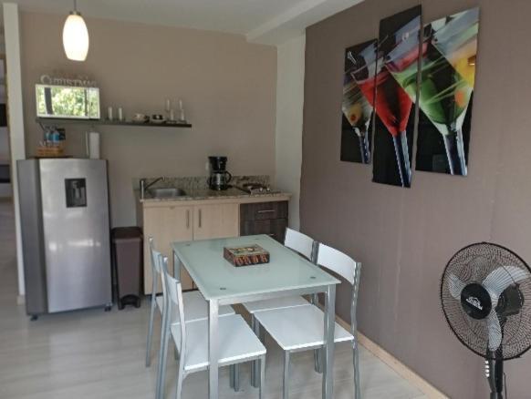 Aparthotel Apartasuite Laureles Cmc 3*