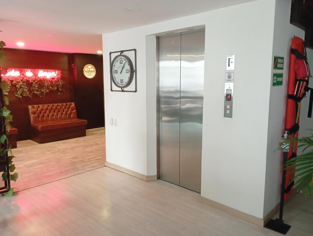Aparthotel Apartasuite Laureles Cmc Medellin