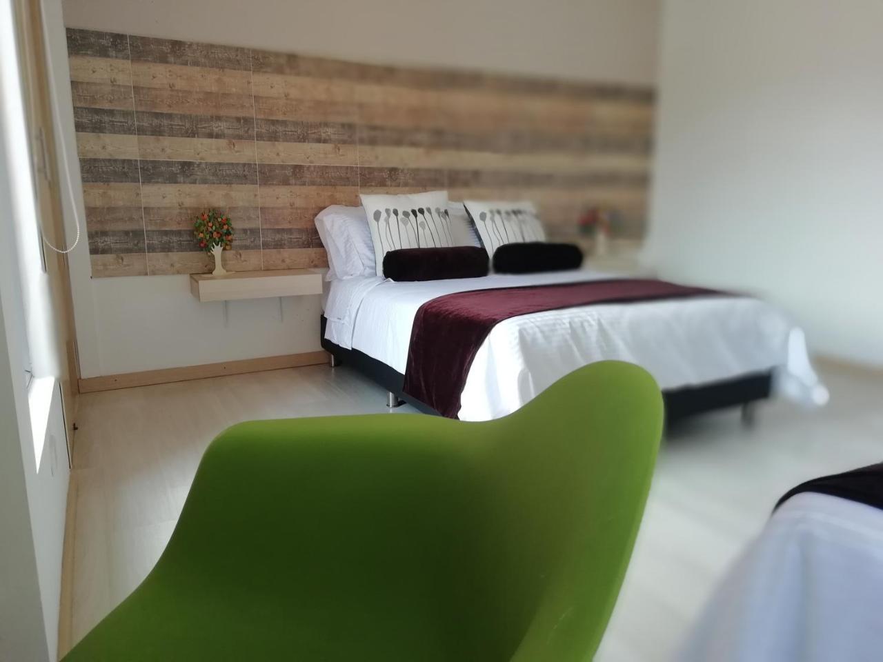 Aparthotel Apartasuite Laureles Cmc Medellin